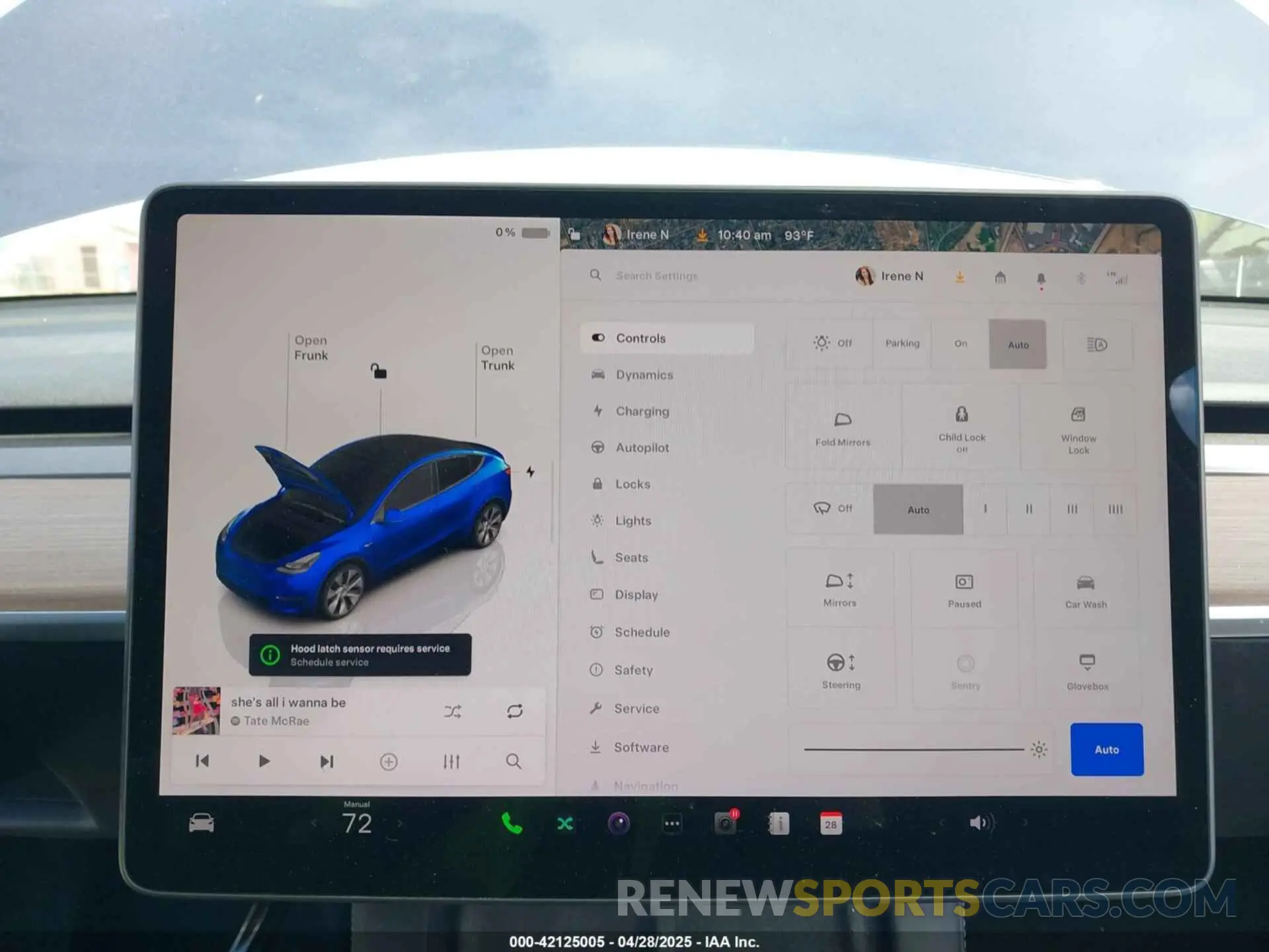 19 Photograph of a damaged car 7SAYGAEE7RF991627 TESLA MODEL Y 2024