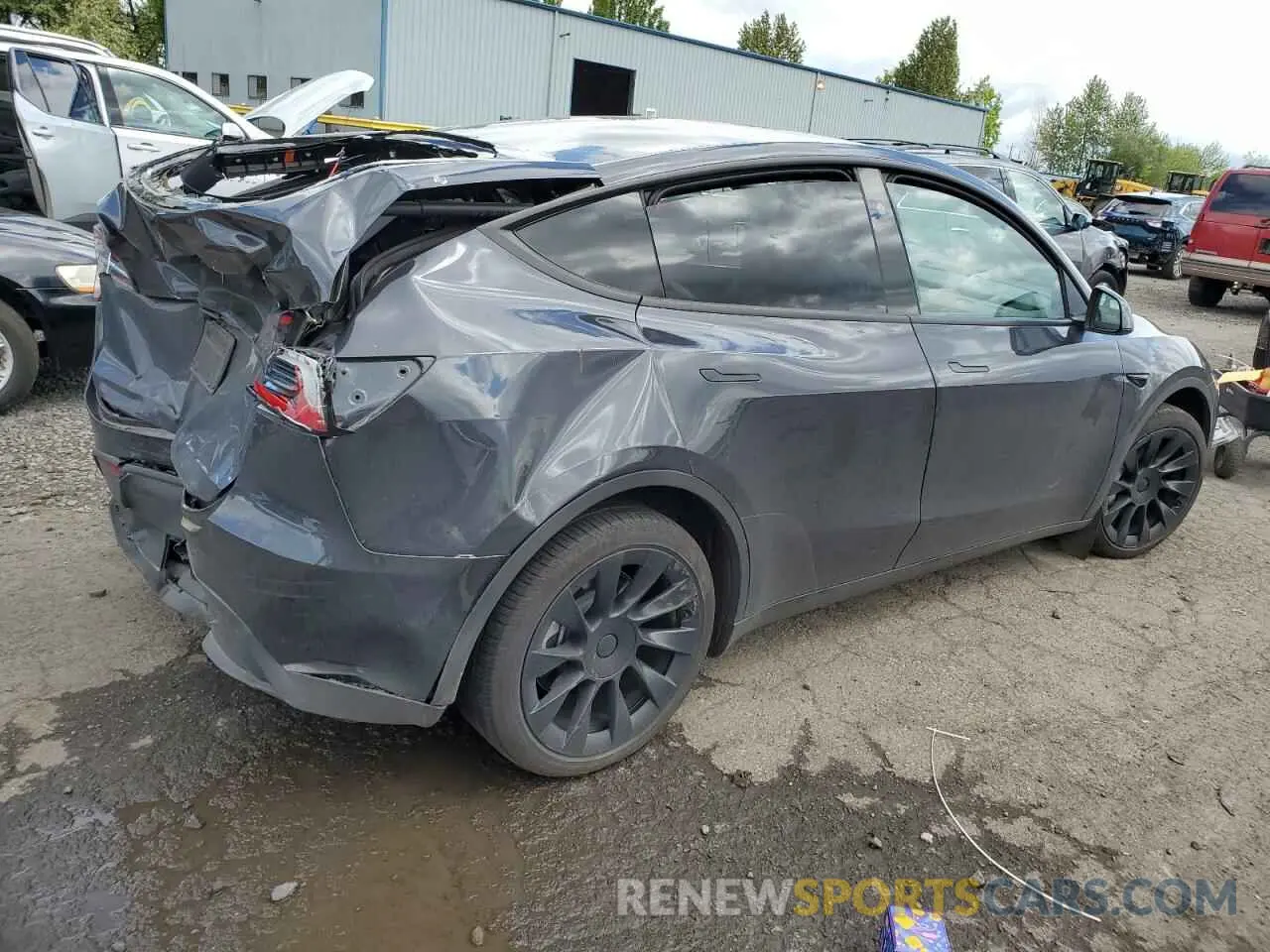 3 Фотография поврежденного автомобиля 7SAYGDED0RF043675 TESLA MODEL Y 2024