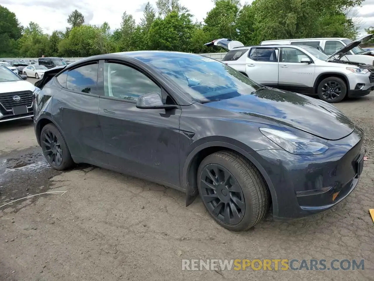 4 Фотография поврежденного автомобиля 7SAYGDED0RF043675 TESLA MODEL Y 2024