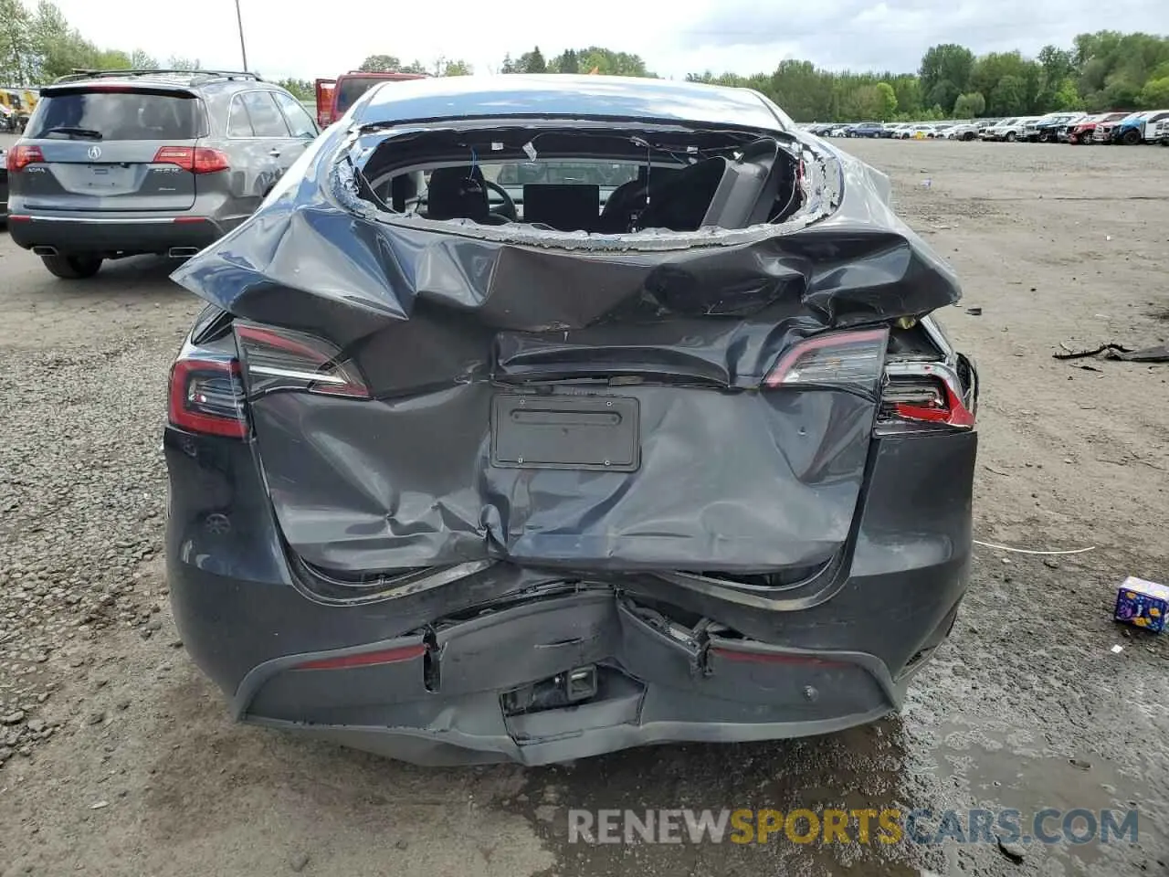 6 Фотография поврежденного автомобиля 7SAYGDED0RF043675 TESLA MODEL Y 2024