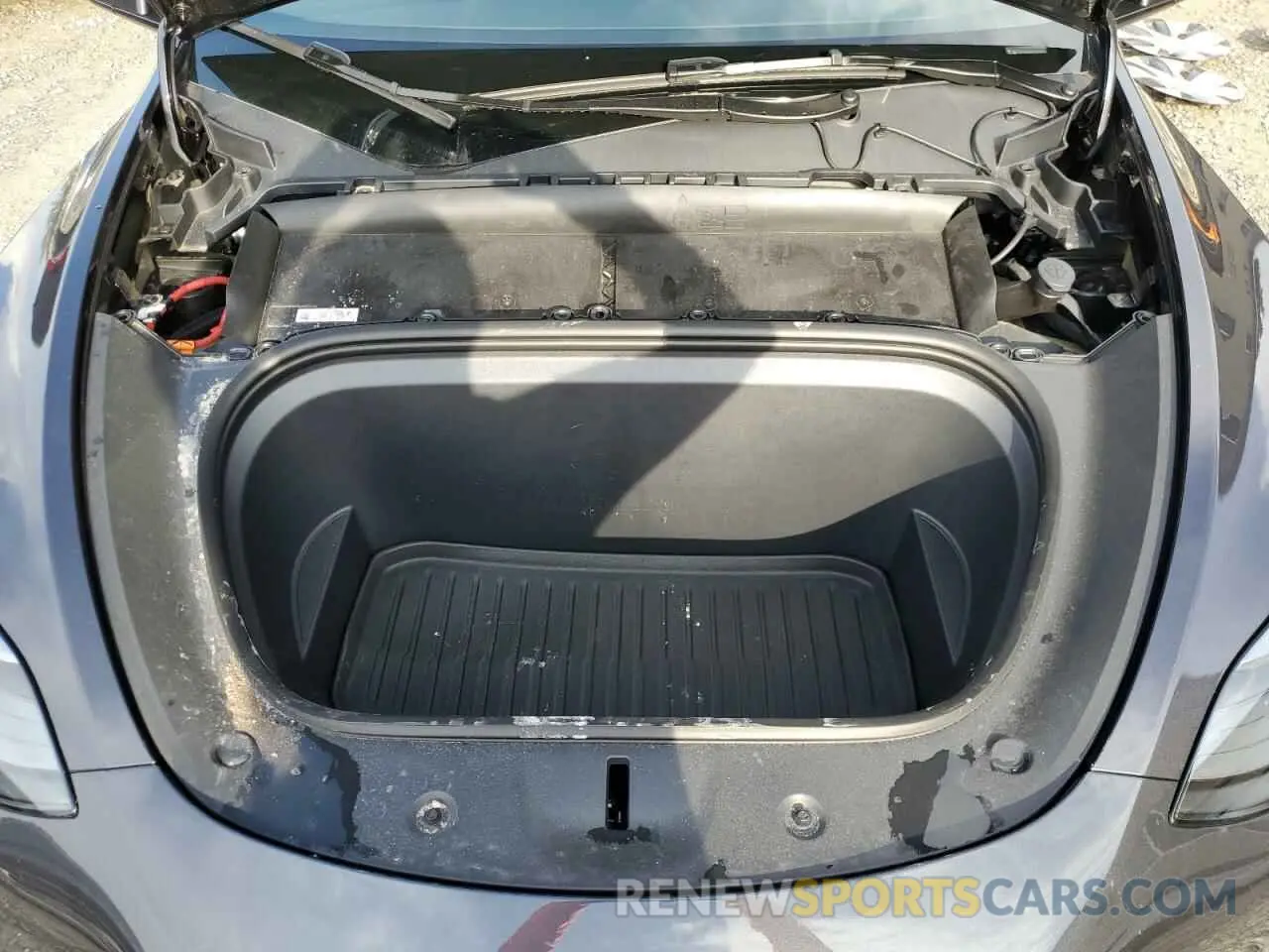 11 Фотография поврежденного автомобиля 7SAYGDED0RF093184 TESLA MODEL Y 2024