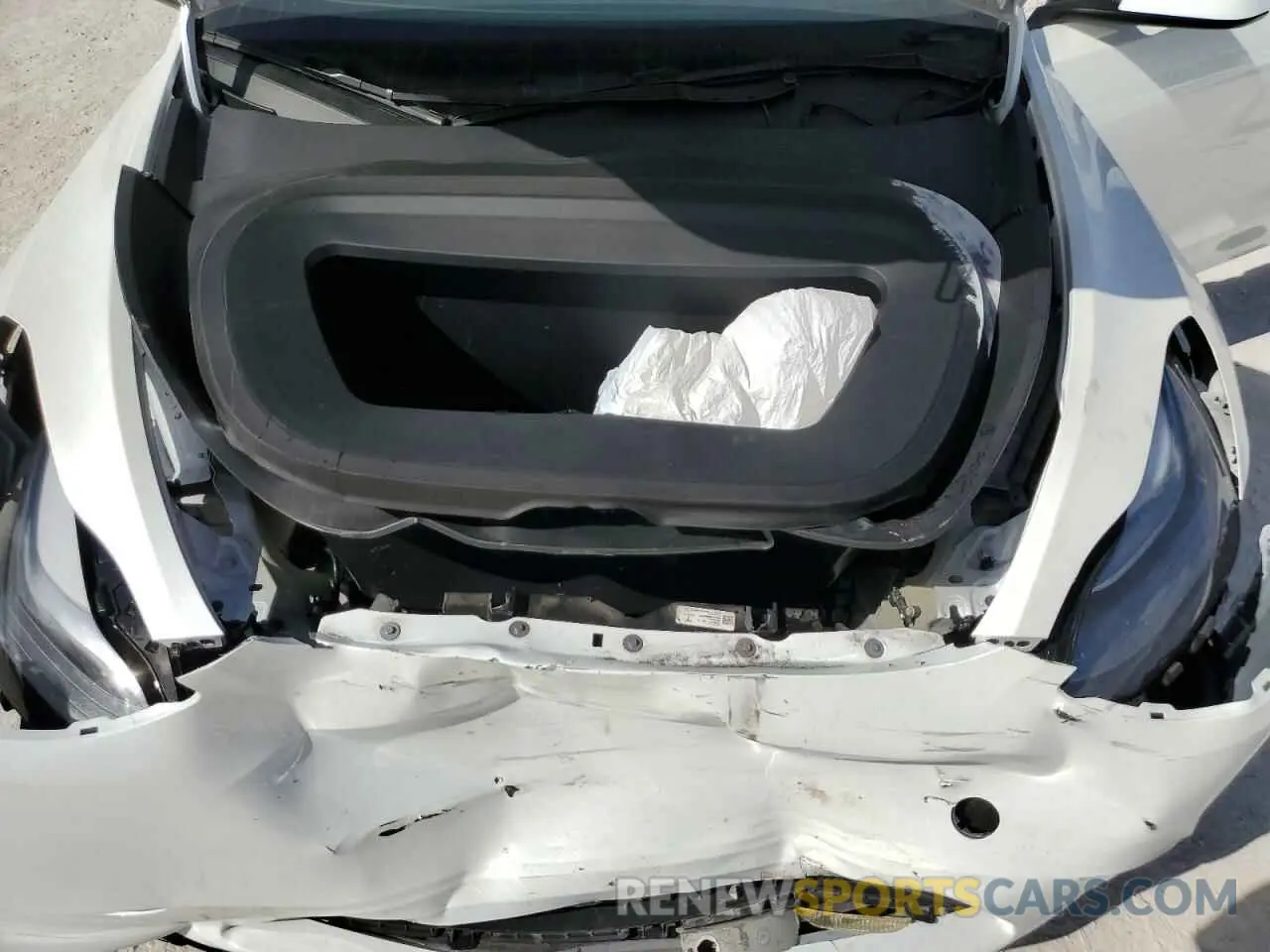 12 Фотография поврежденного автомобиля 7SAYGDED0RF158471 TESLA MODEL Y 2024