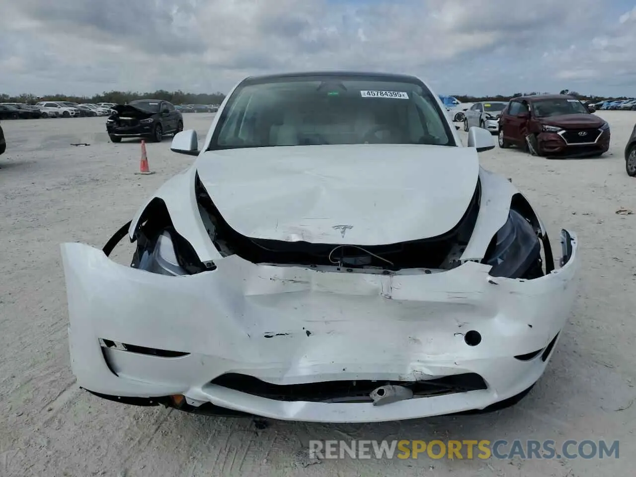 5 Фотография поврежденного автомобиля 7SAYGDED0RF158471 TESLA MODEL Y 2024