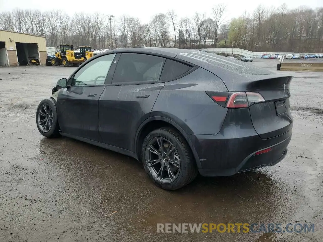 2 Photograph of a damaged car 7SAYGDED0RF165260 TESLA MODEL Y 2024