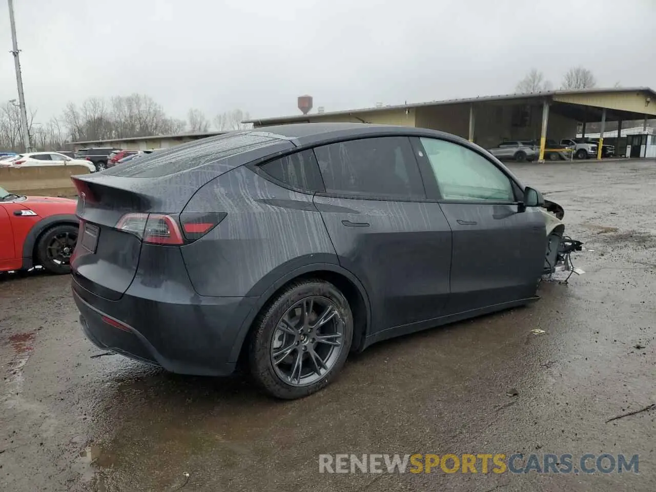3 Photograph of a damaged car 7SAYGDED0RF165260 TESLA MODEL Y 2024