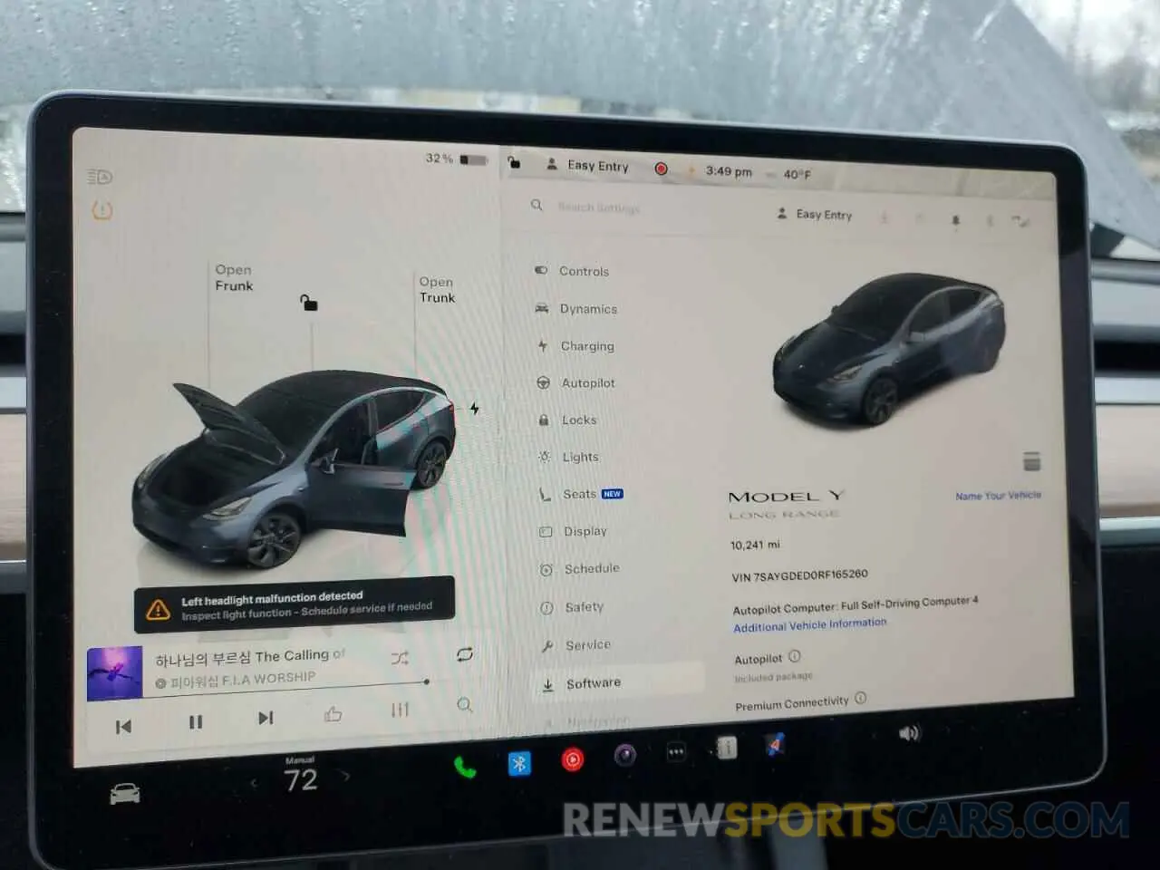 9 Photograph of a damaged car 7SAYGDED0RF165260 TESLA MODEL Y 2024