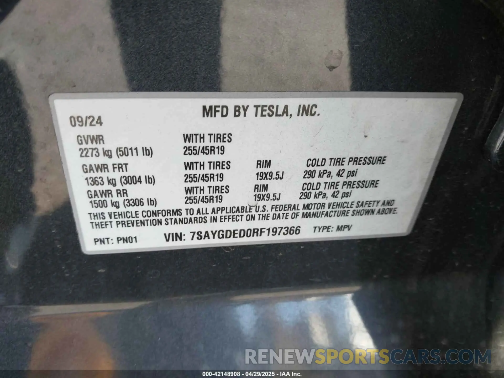 9 Фотография поврежденного автомобиля 7SAYGDED0RF197366 TESLA MODEL Y 2024