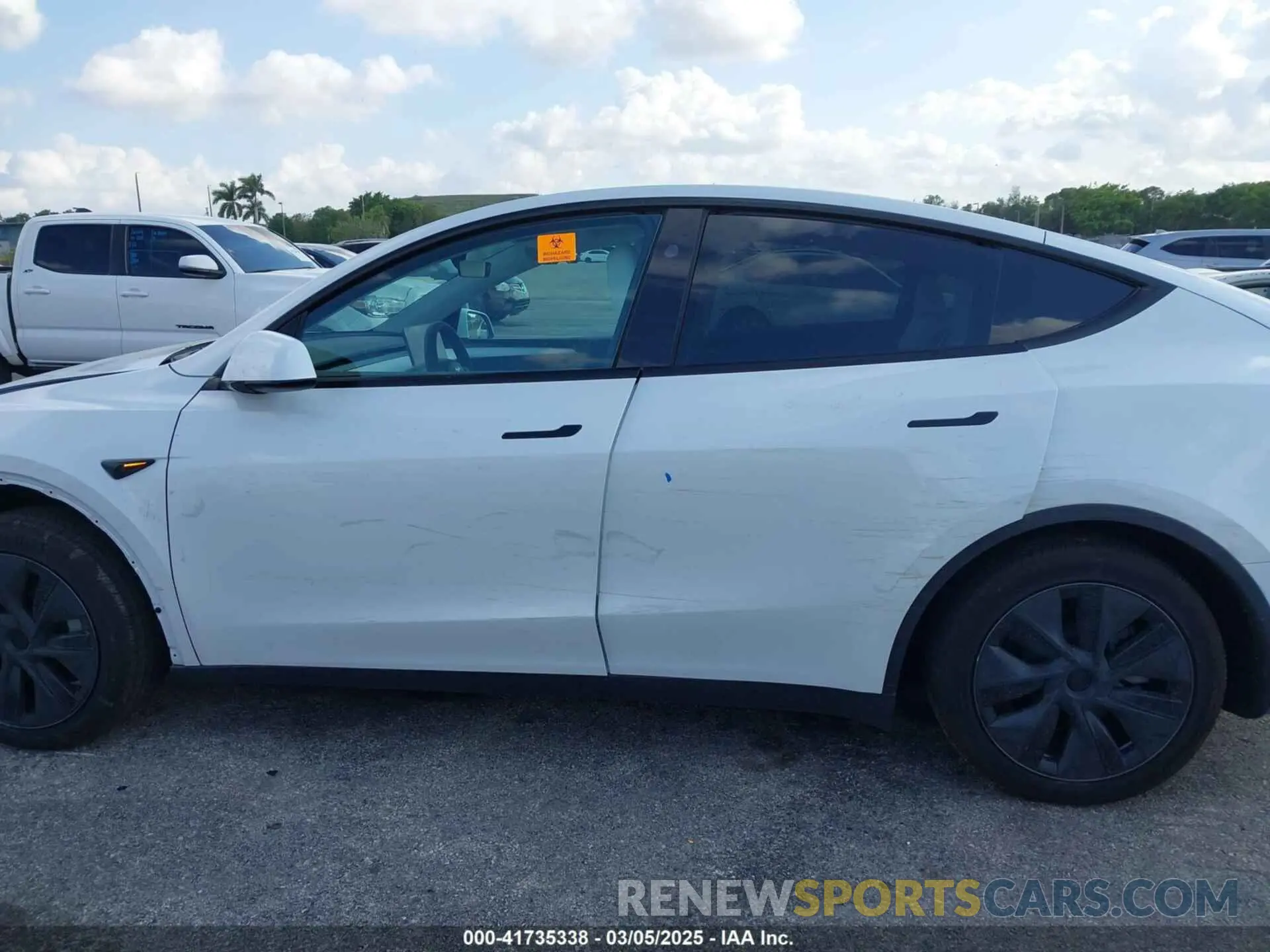 14 Фотография поврежденного автомобиля 7SAYGDED0RF199456 TESLA MODEL Y 2024