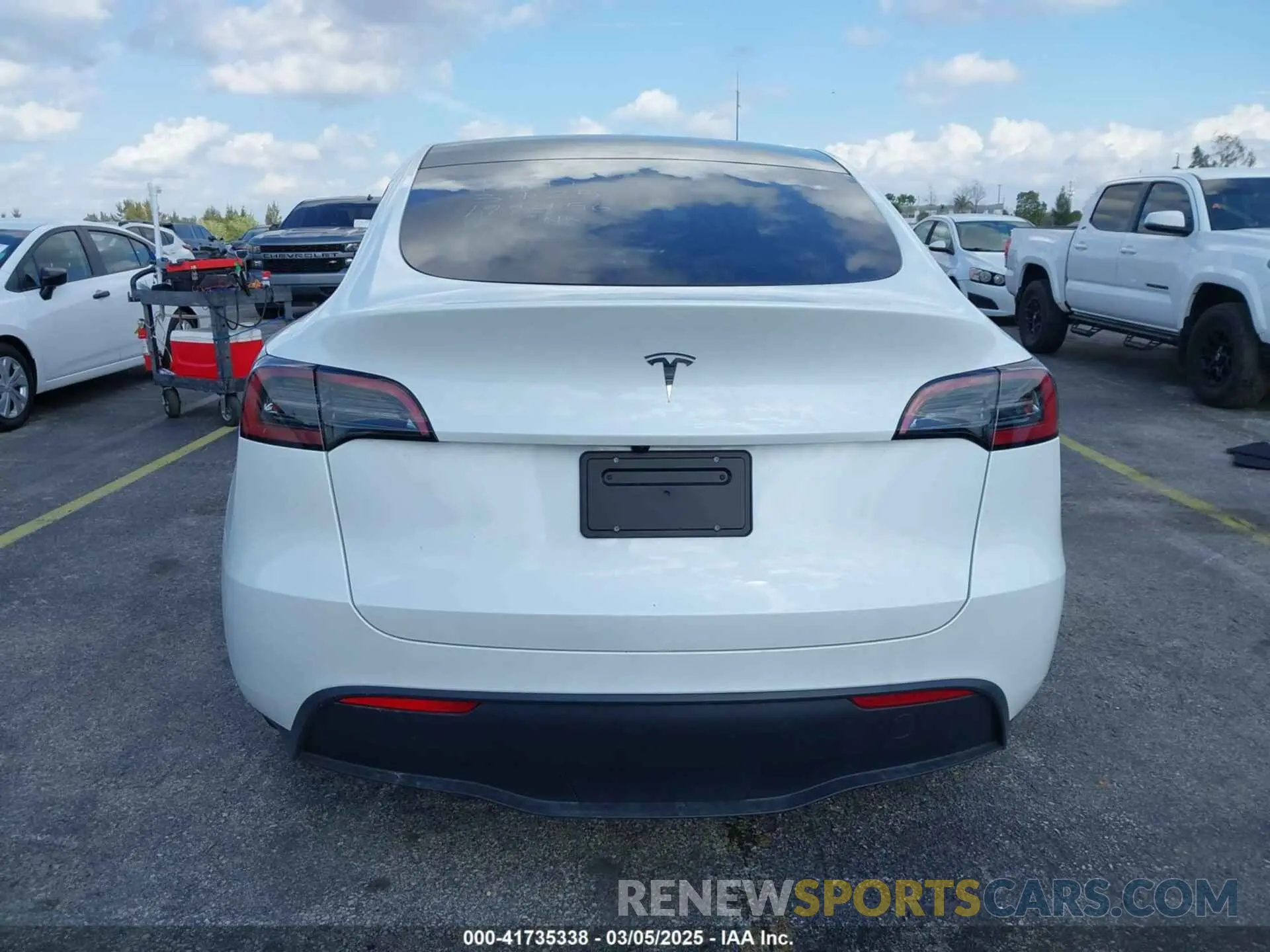 16 Фотография поврежденного автомобиля 7SAYGDED0RF199456 TESLA MODEL Y 2024