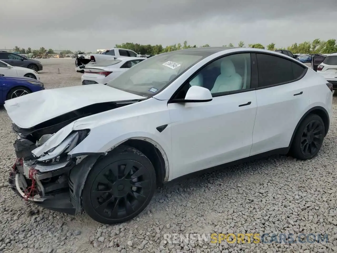 1 Фотография поврежденного автомобиля 7SAYGDED1RA306169 TESLA MODEL Y 2024