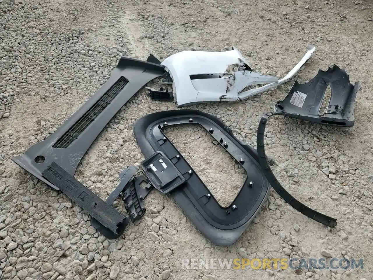 13 Фотография поврежденного автомобиля 7SAYGDED1RA306169 TESLA MODEL Y 2024