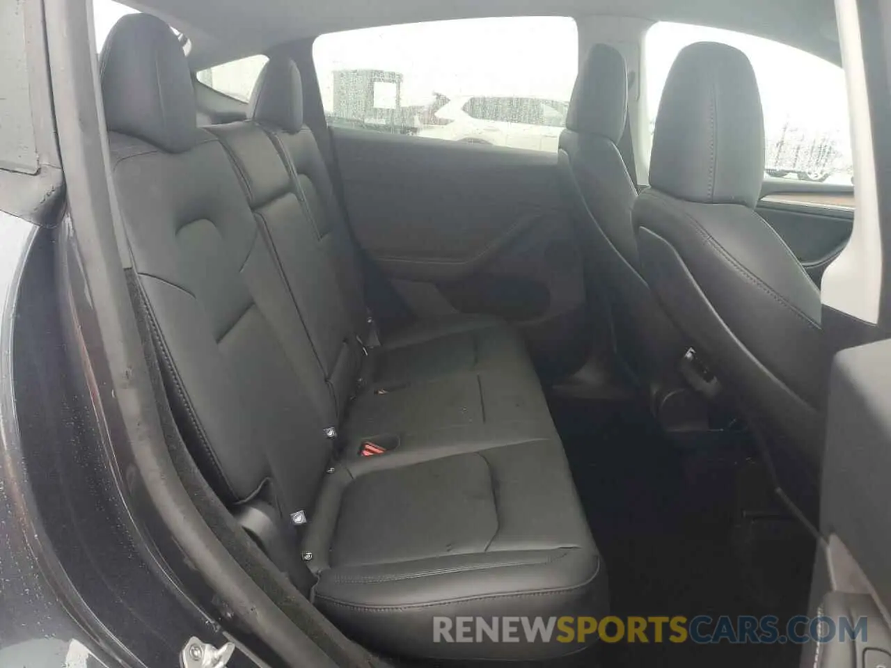 10 Фотография поврежденного автомобиля 7SAYGDED1RA321691 TESLA MODEL Y 2024