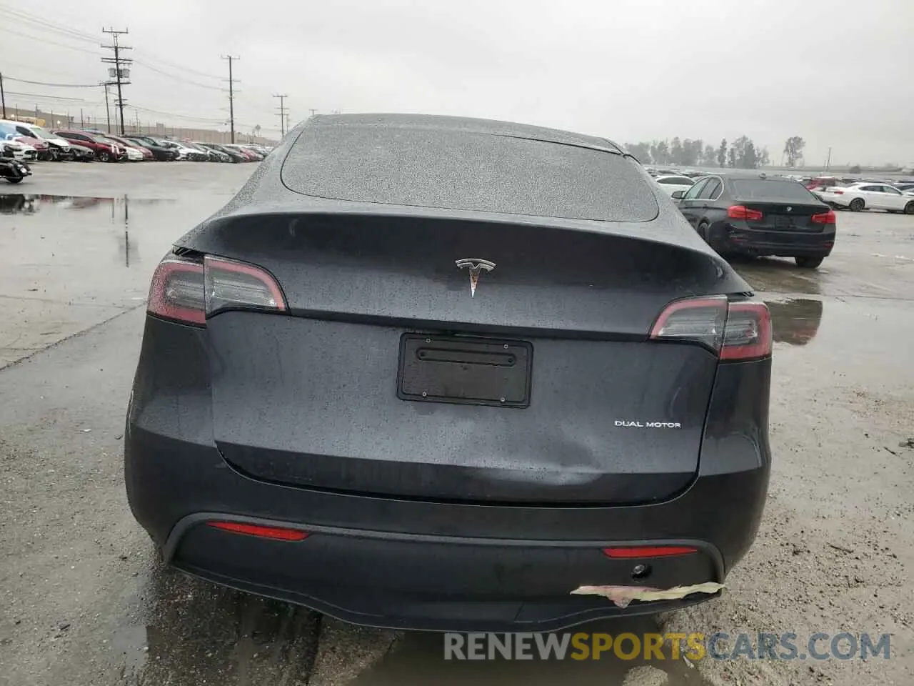6 Фотография поврежденного автомобиля 7SAYGDED1RF098054 TESLA MODEL Y 2024