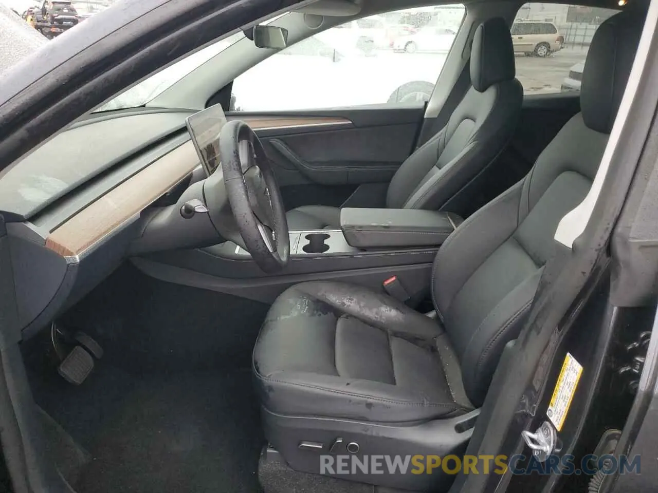 7 Фотография поврежденного автомобиля 7SAYGDED1RF098054 TESLA MODEL Y 2024