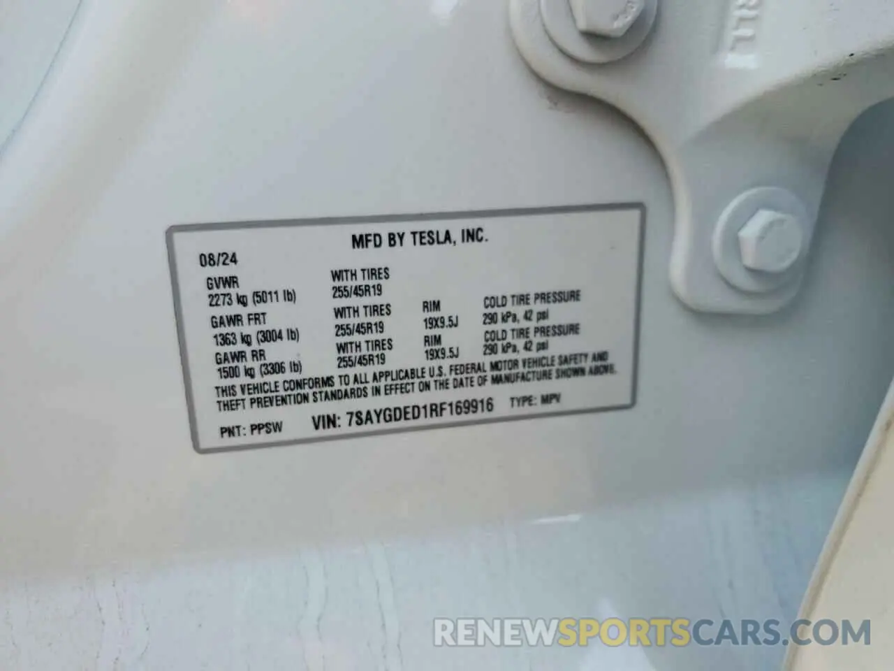 14 Photograph of a damaged car 7SAYGDED1RF169916 TESLA MODEL Y 2024