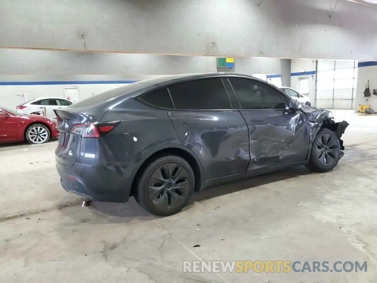 3 Фотография поврежденного автомобиля 7SAYGDED1RF207273 TESLA MODEL Y 2024