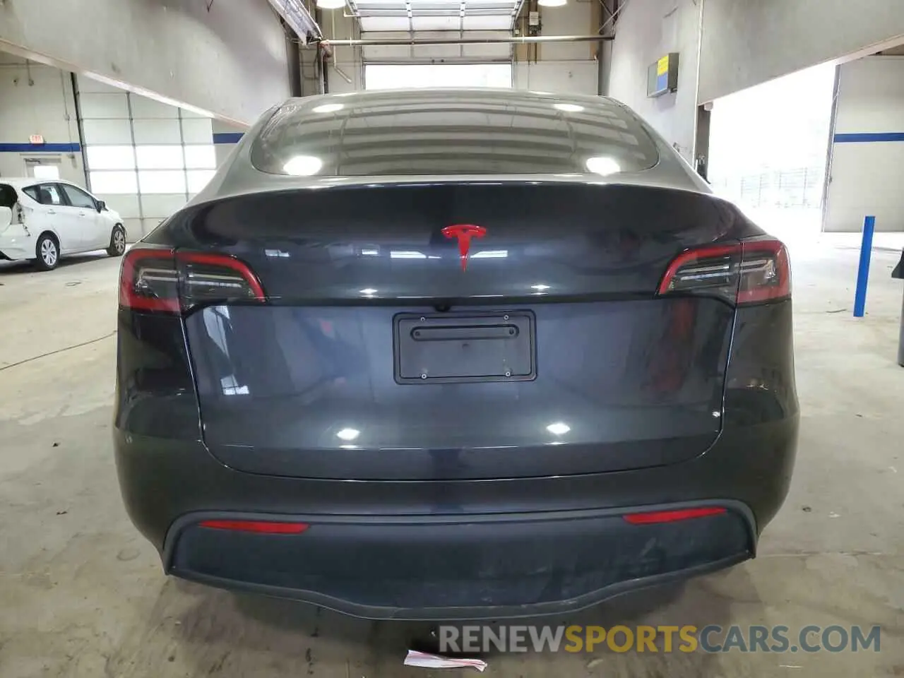 6 Фотография поврежденного автомобиля 7SAYGDED1RF207273 TESLA MODEL Y 2024