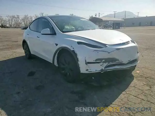 11 Photograph of a damaged car 7SAYGDED1RF212974 TESLA MODEL Y 2024