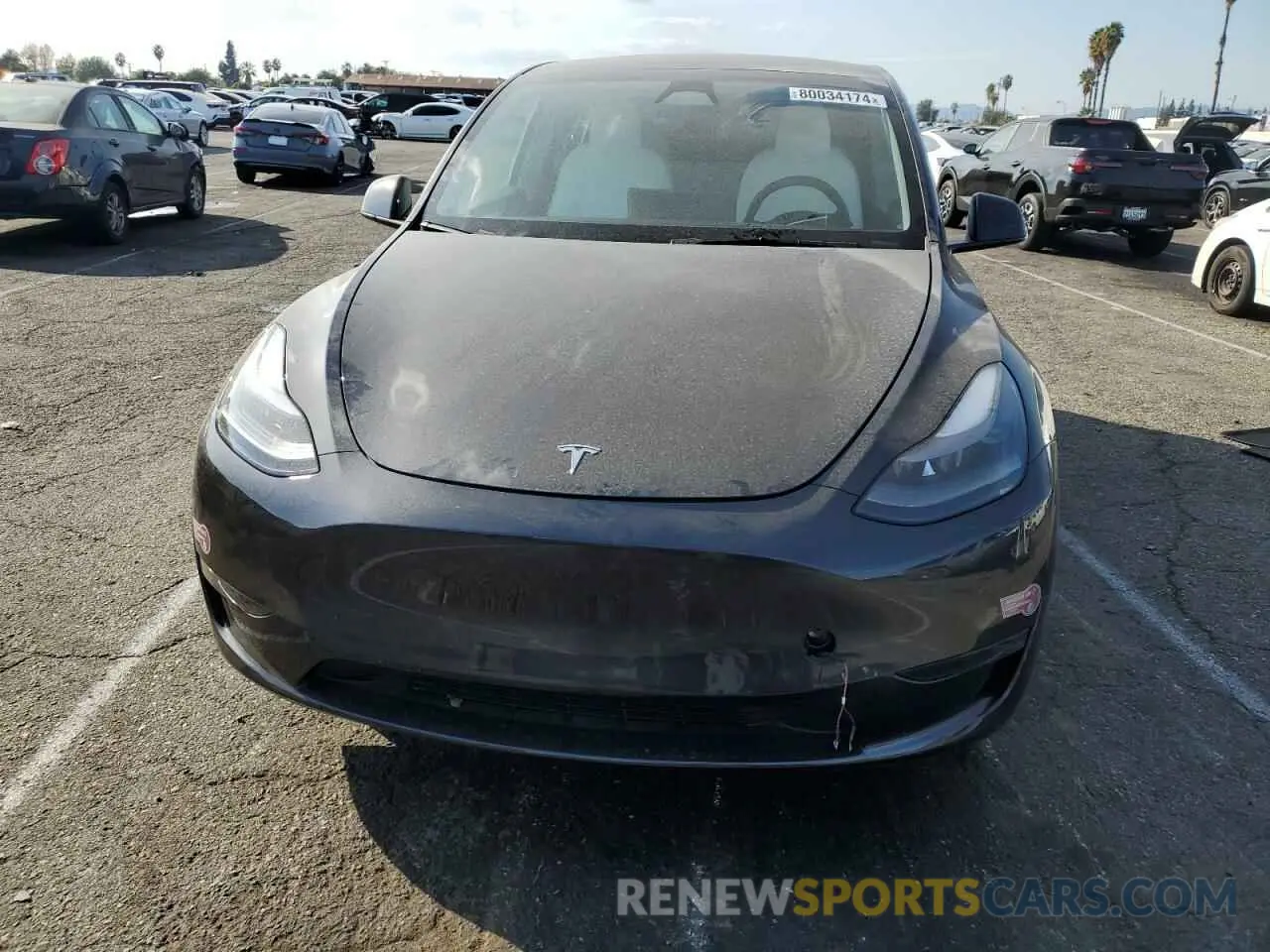 5 Photograph of a damaged car 7SAYGDED2RF055374 TESLA MODEL Y 2024