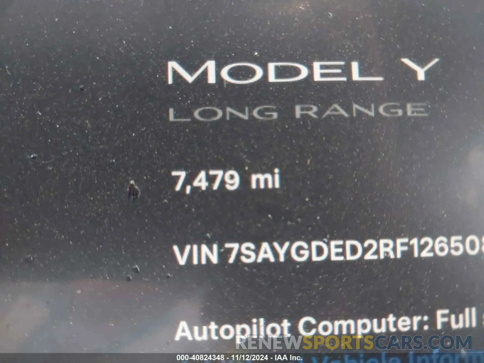 15 Photograph of a damaged car 7SAYGDED2RF126508 TESLA MODEL Y 2024
