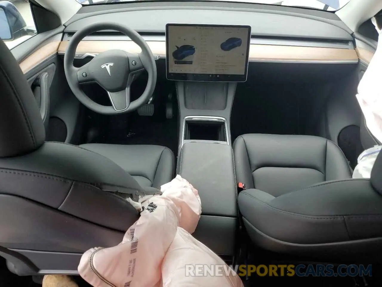 8 Photograph of a damaged car 7SAYGDED3RA326178 TESLA MODEL Y 2024