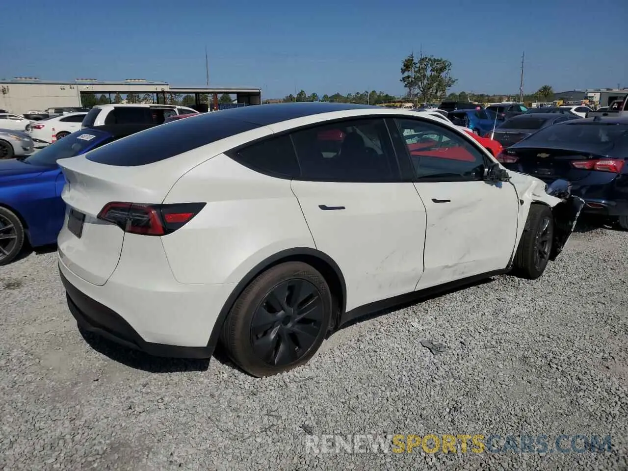 3 Фотография поврежденного автомобиля 7SAYGDED3RF131376 TESLA MODEL Y 2024