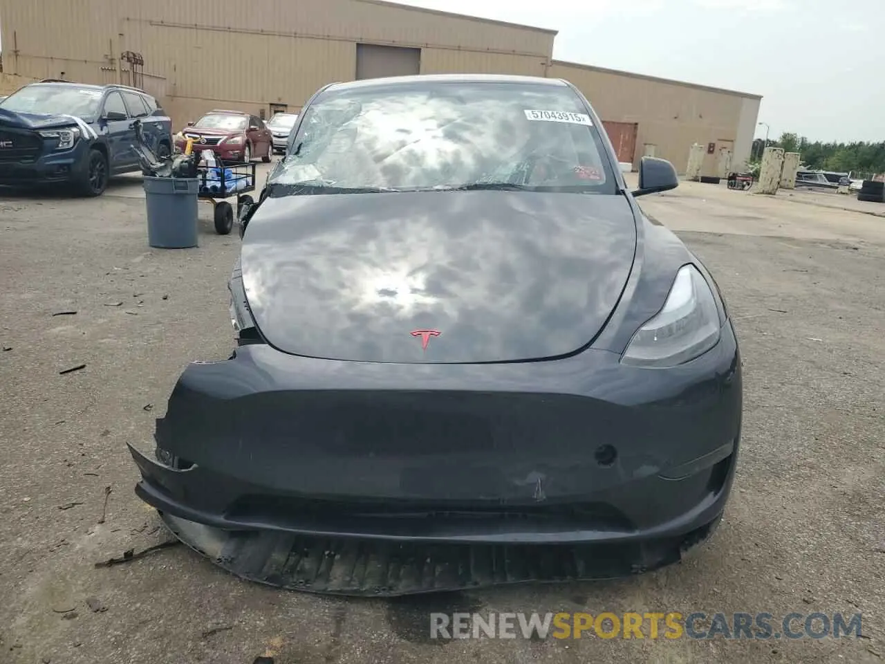 5 Фотография поврежденного автомобиля 7SAYGDED4RA331714 TESLA MODEL Y 2024