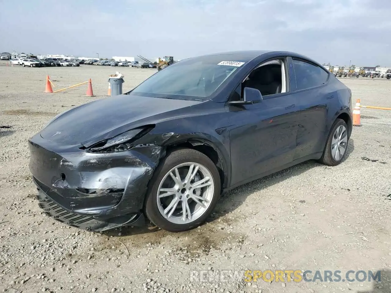 1 Photograph of a damaged car 7SAYGDED4RF049303 TESLA MODEL Y 2024