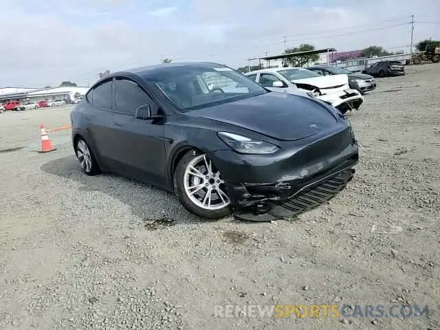 11 Photograph of a damaged car 7SAYGDED4RF049303 TESLA MODEL Y 2024