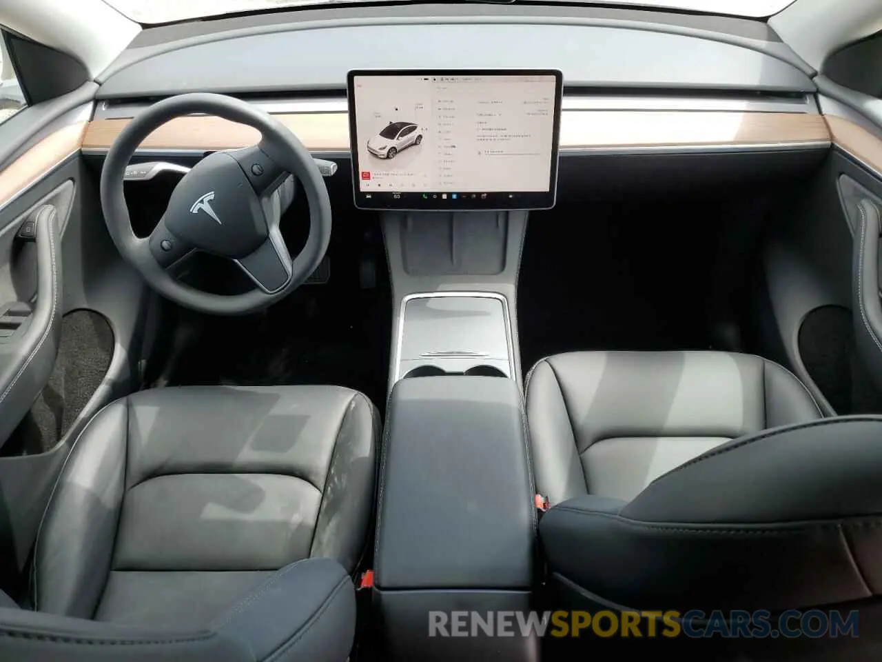 8 Photograph of a damaged car 7SAYGDED4RF068286 TESLA MODEL Y 2024