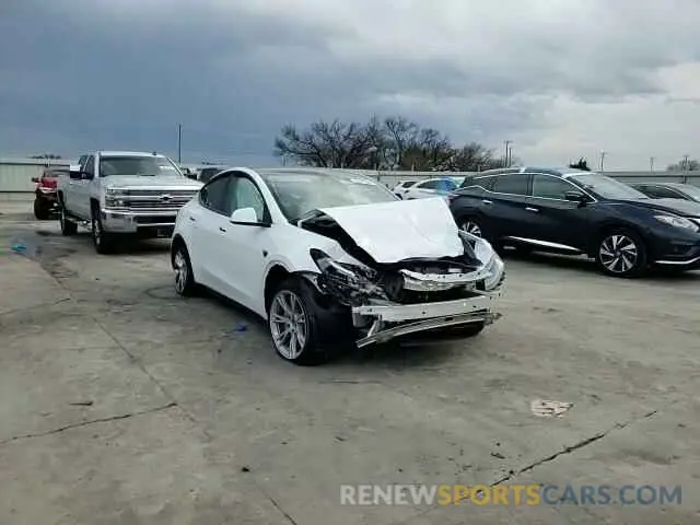 11 Photograph of a damaged car 7SAYGDED5RF045017 TESLA MODEL Y 2024