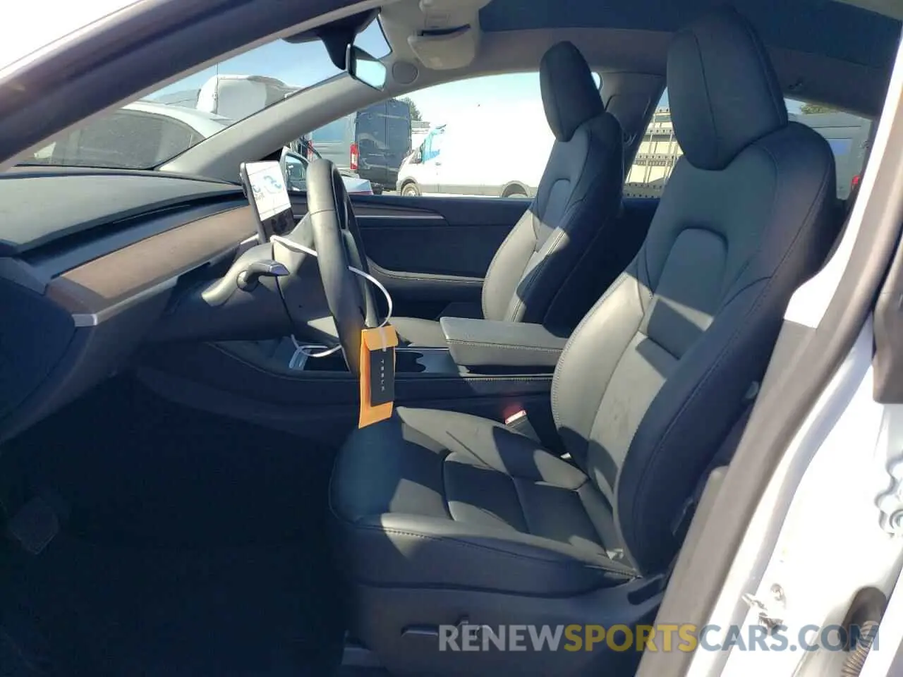 7 Photograph of a damaged car 7SAYGDED5RF080253 TESLA MODEL Y 2024