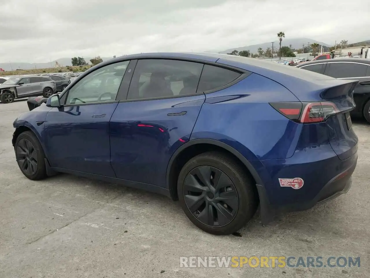 2 Фотография поврежденного автомобиля 7SAYGDED5RF094895 TESLA MODEL Y 2024