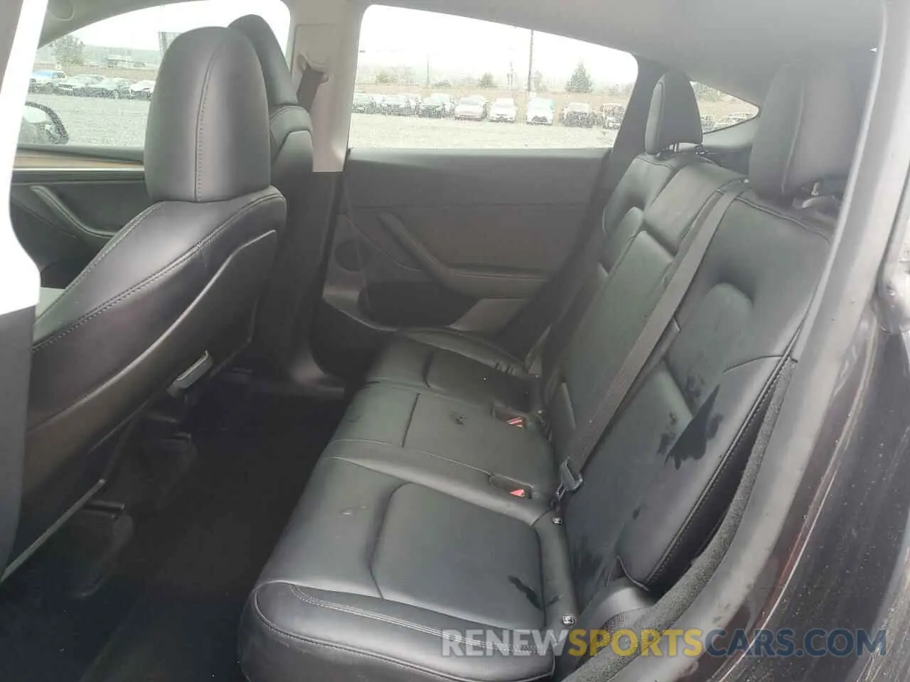 11 Фотография поврежденного автомобиля 7SAYGDED5RF125093 TESLA MODEL Y 2024