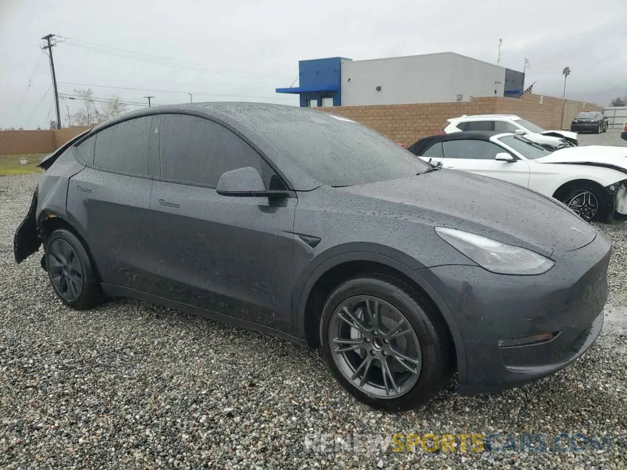 4 Фотография поврежденного автомобиля 7SAYGDED5RF125093 TESLA MODEL Y 2024