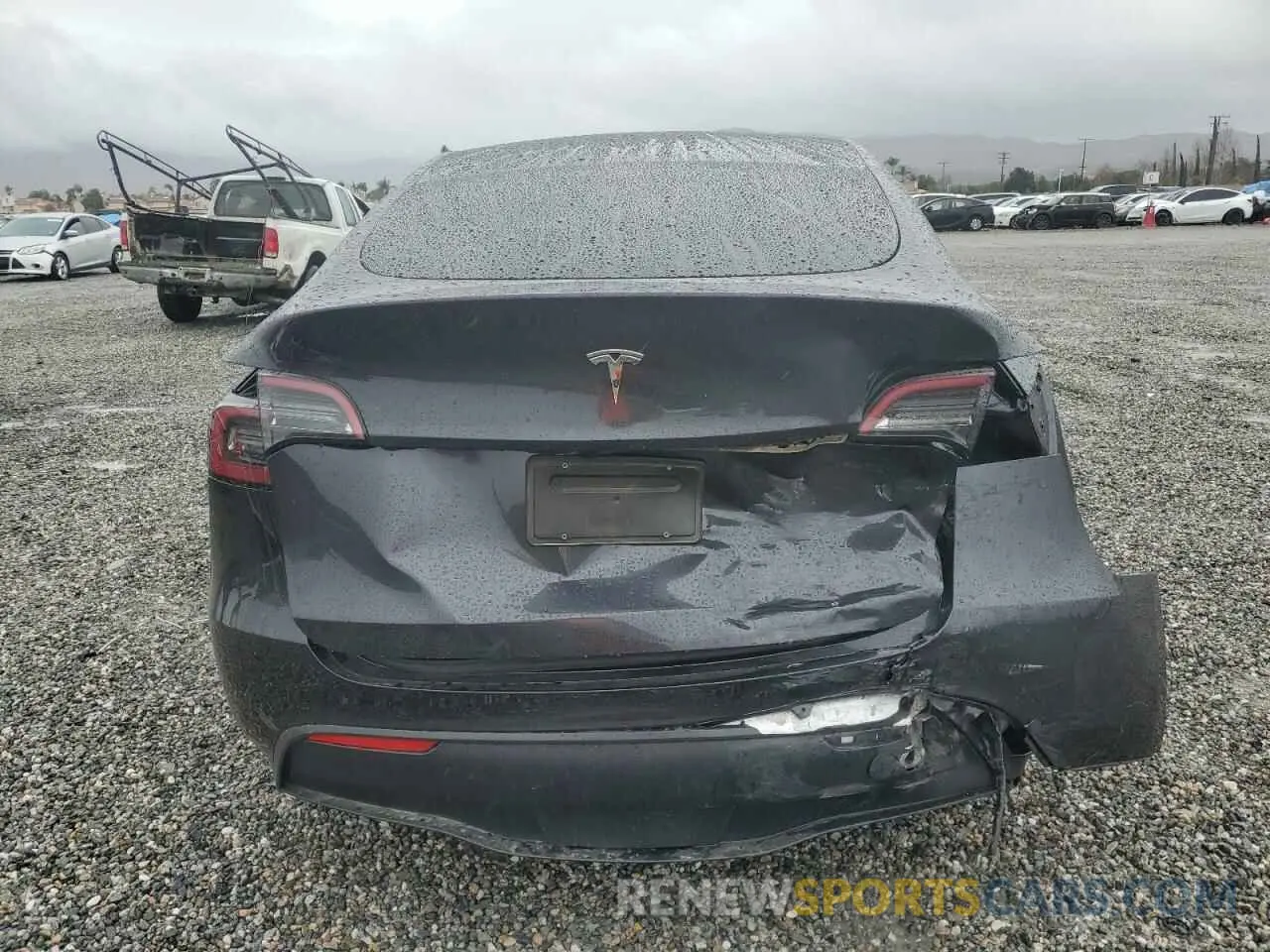 6 Фотография поврежденного автомобиля 7SAYGDED5RF125093 TESLA MODEL Y 2024