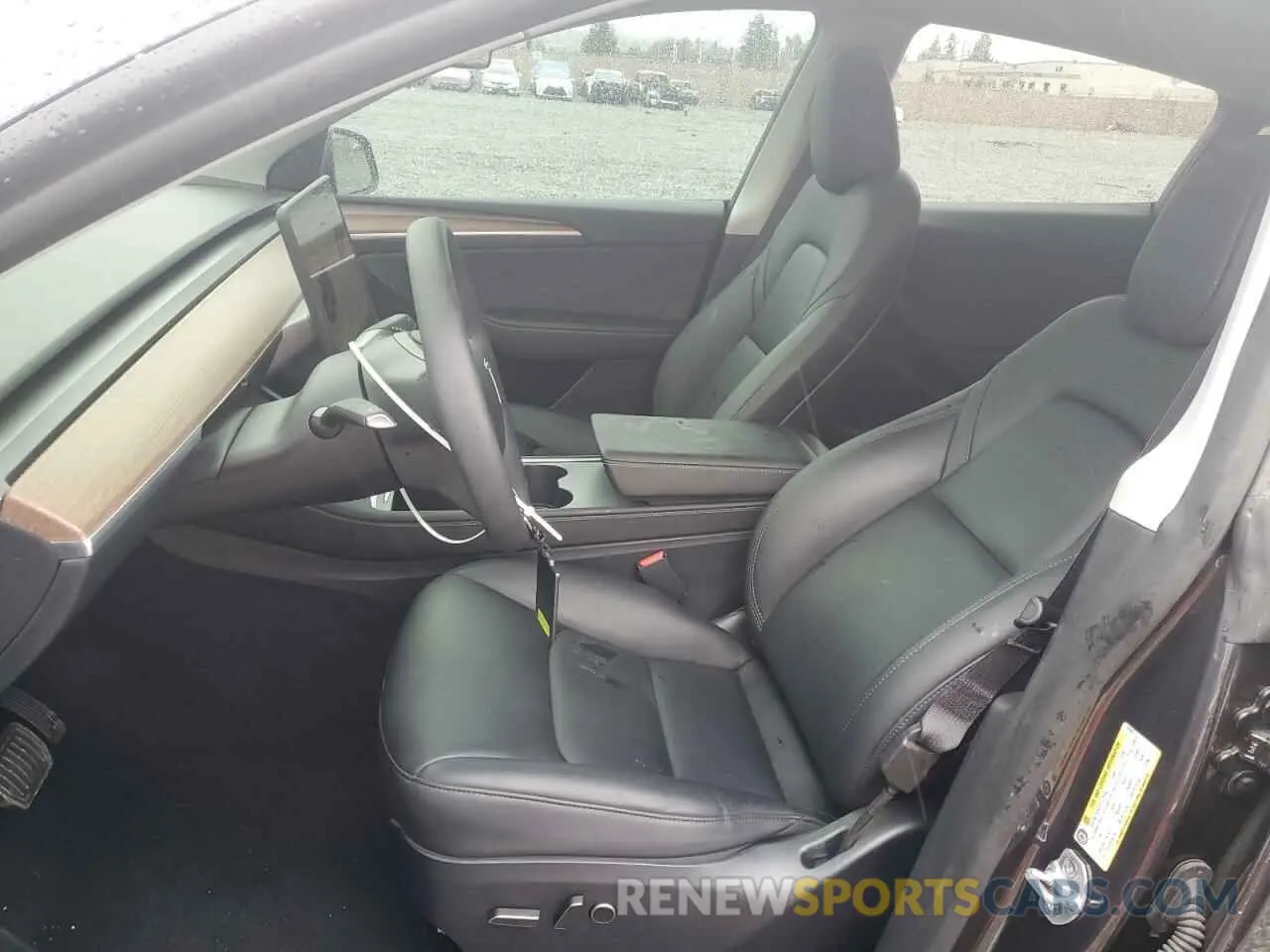 7 Фотография поврежденного автомобиля 7SAYGDED5RF125093 TESLA MODEL Y 2024