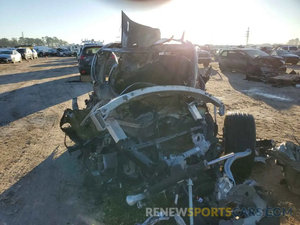 5 Фотография поврежденного автомобиля 7SAYGDED6RA324943 TESLA MODEL Y 2024