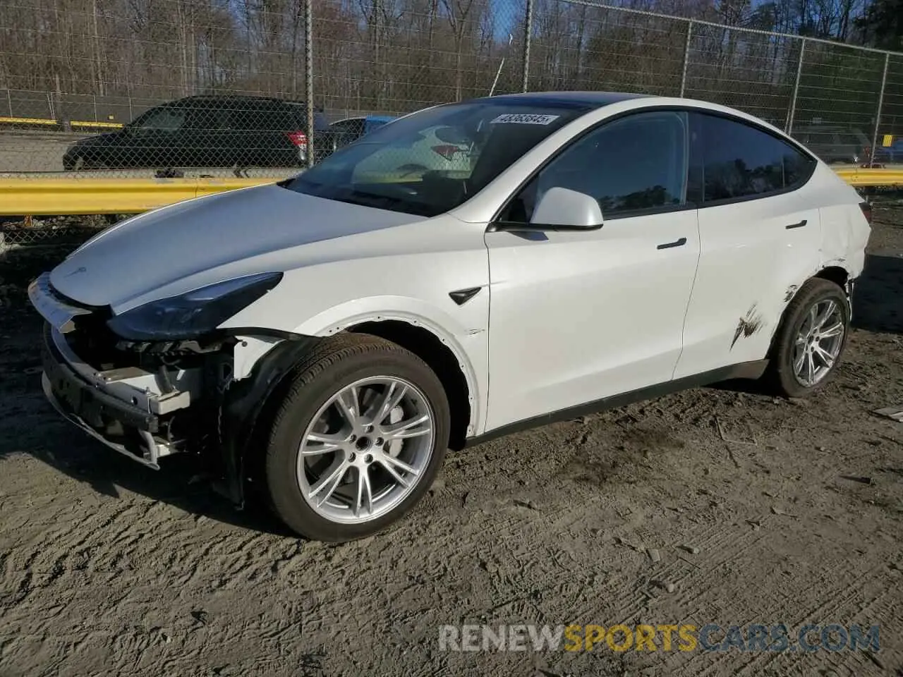 1 Photograph of a damaged car 7SAYGDED6RF027481 TESLA MODEL Y 2024