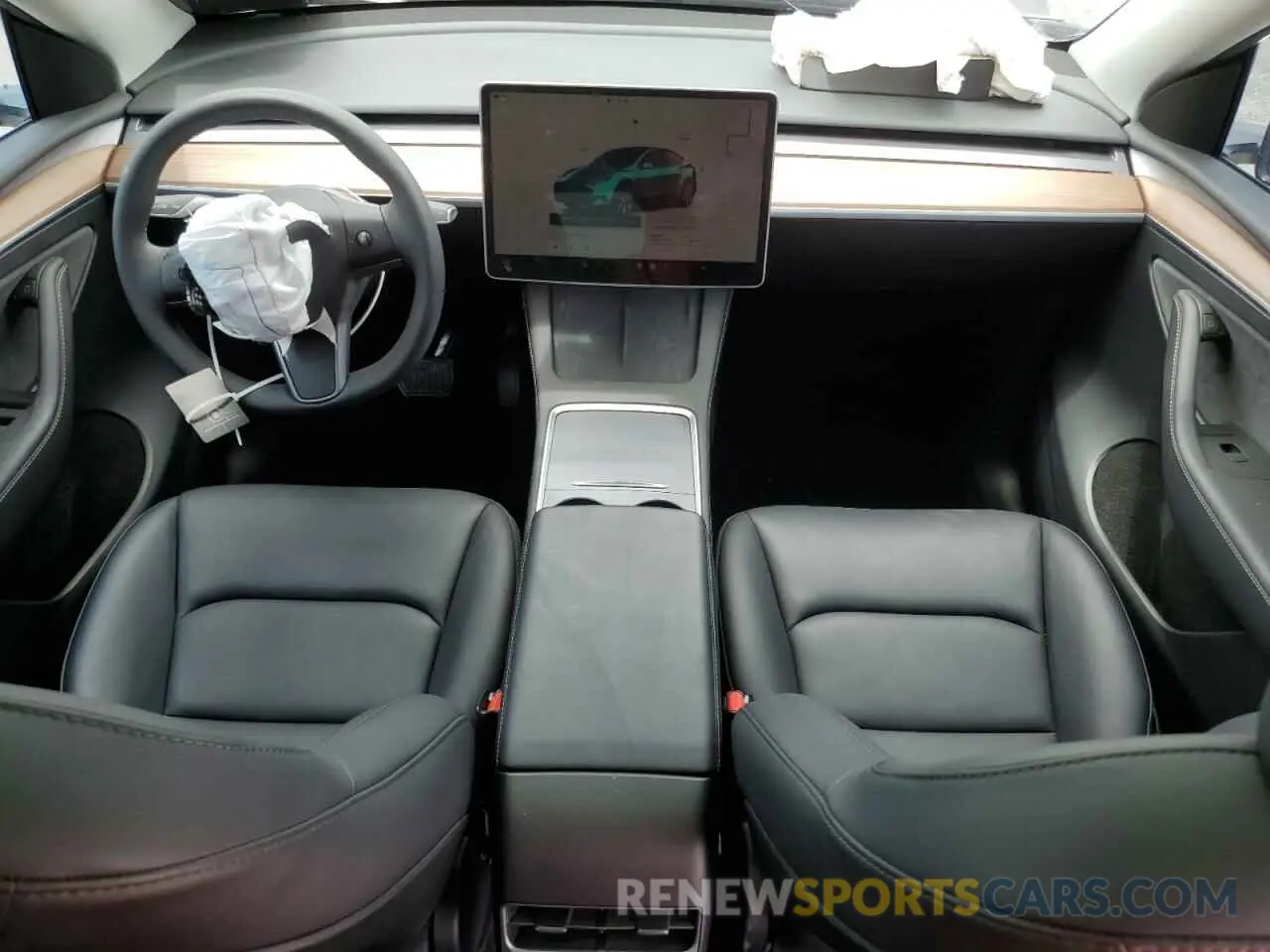 8 Photograph of a damaged car 7SAYGDED6RF039551 TESLA MODEL Y 2024