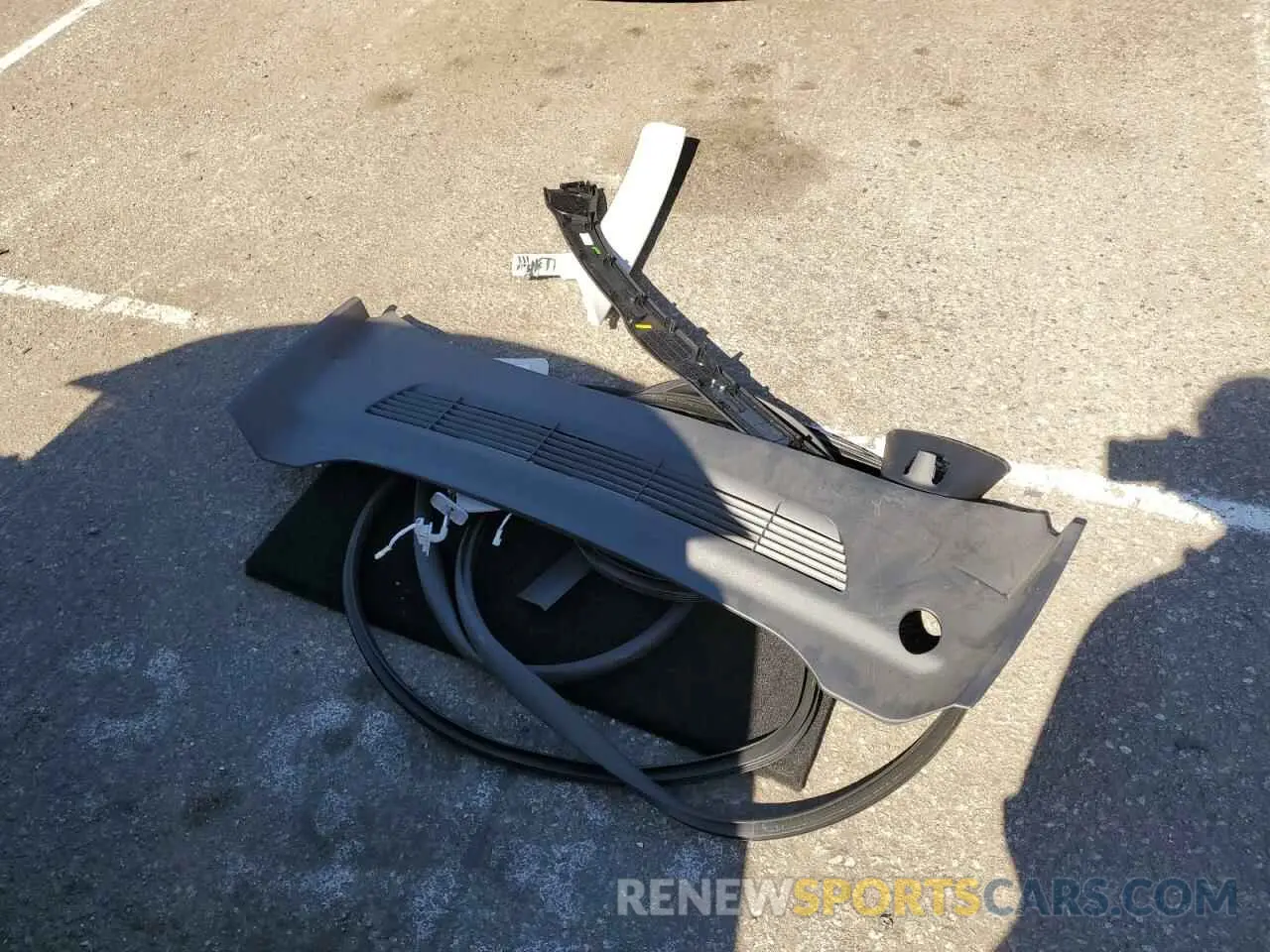 12 Фотография поврежденного автомобиля 7SAYGDED6RF083842 TESLA MODEL Y 2024