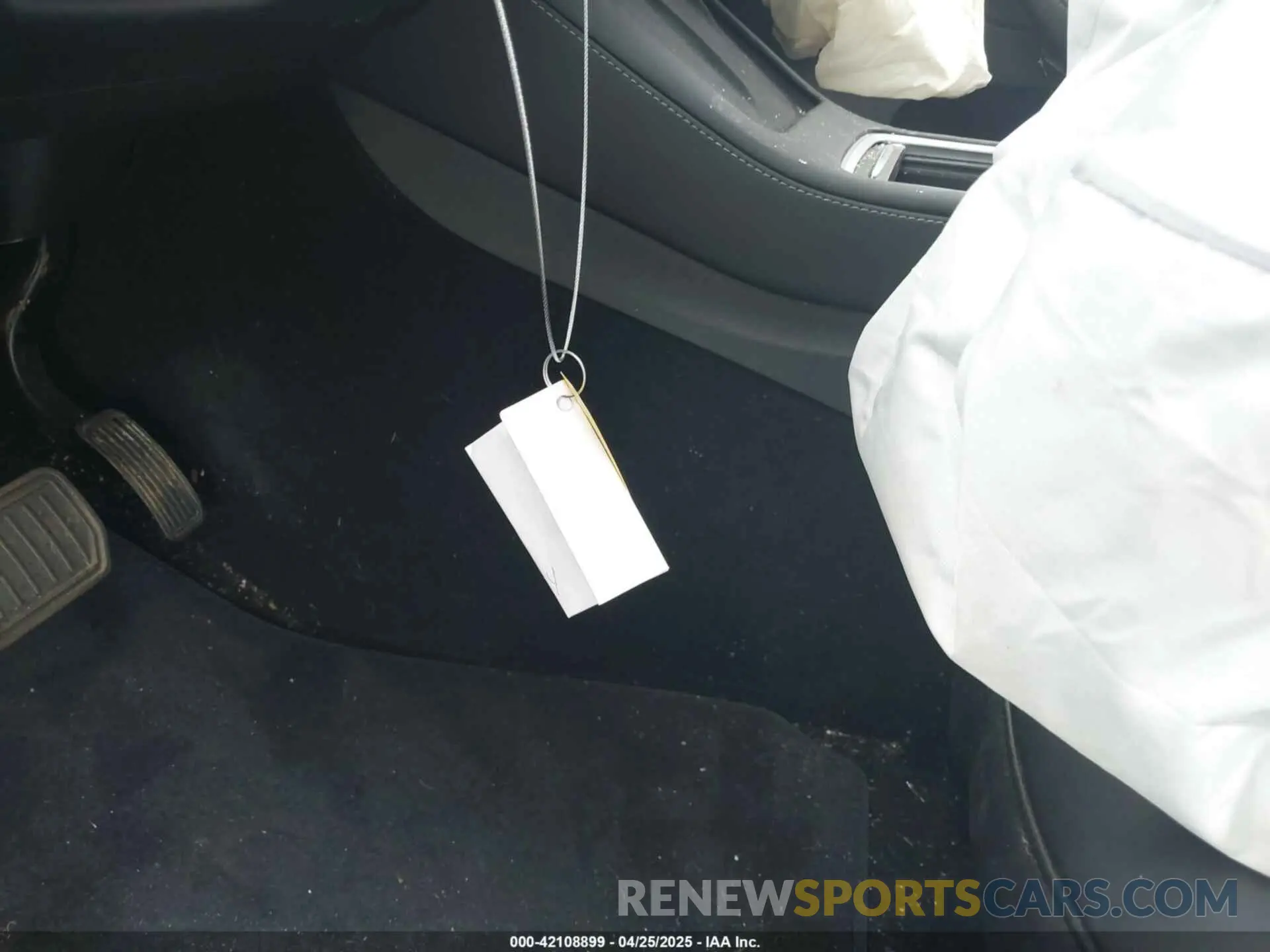 11 Фотография поврежденного автомобиля 7SAYGDED6RF151881 TESLA MODEL Y 2024