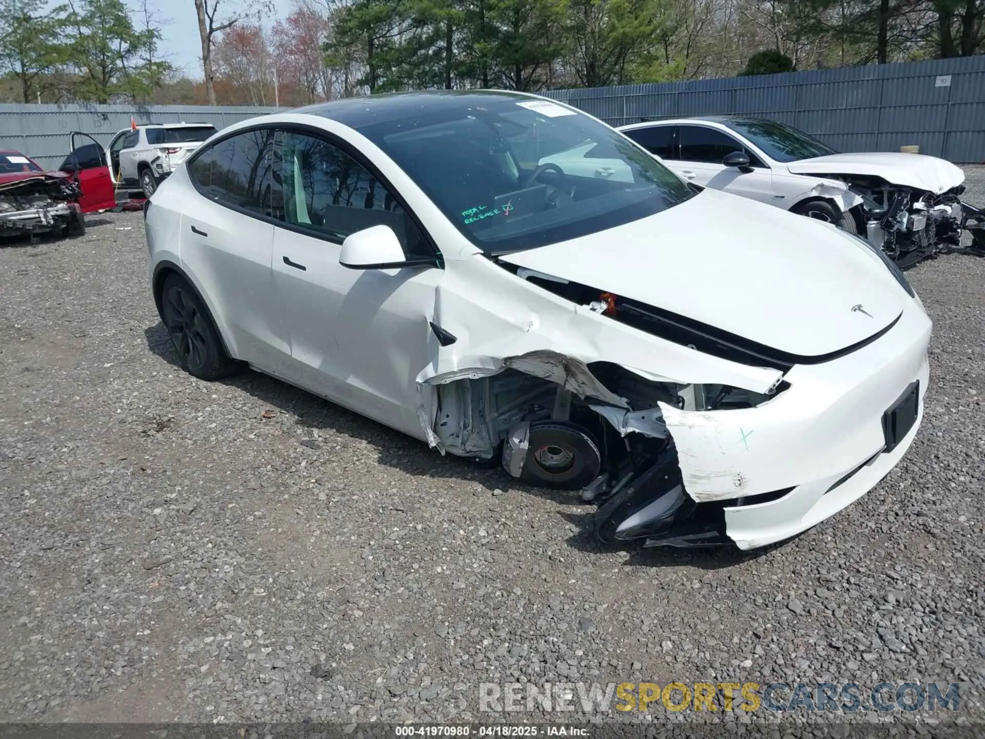 1 Фотография поврежденного автомобиля 7SAYGDED6RF160936 TESLA MODEL Y 2024