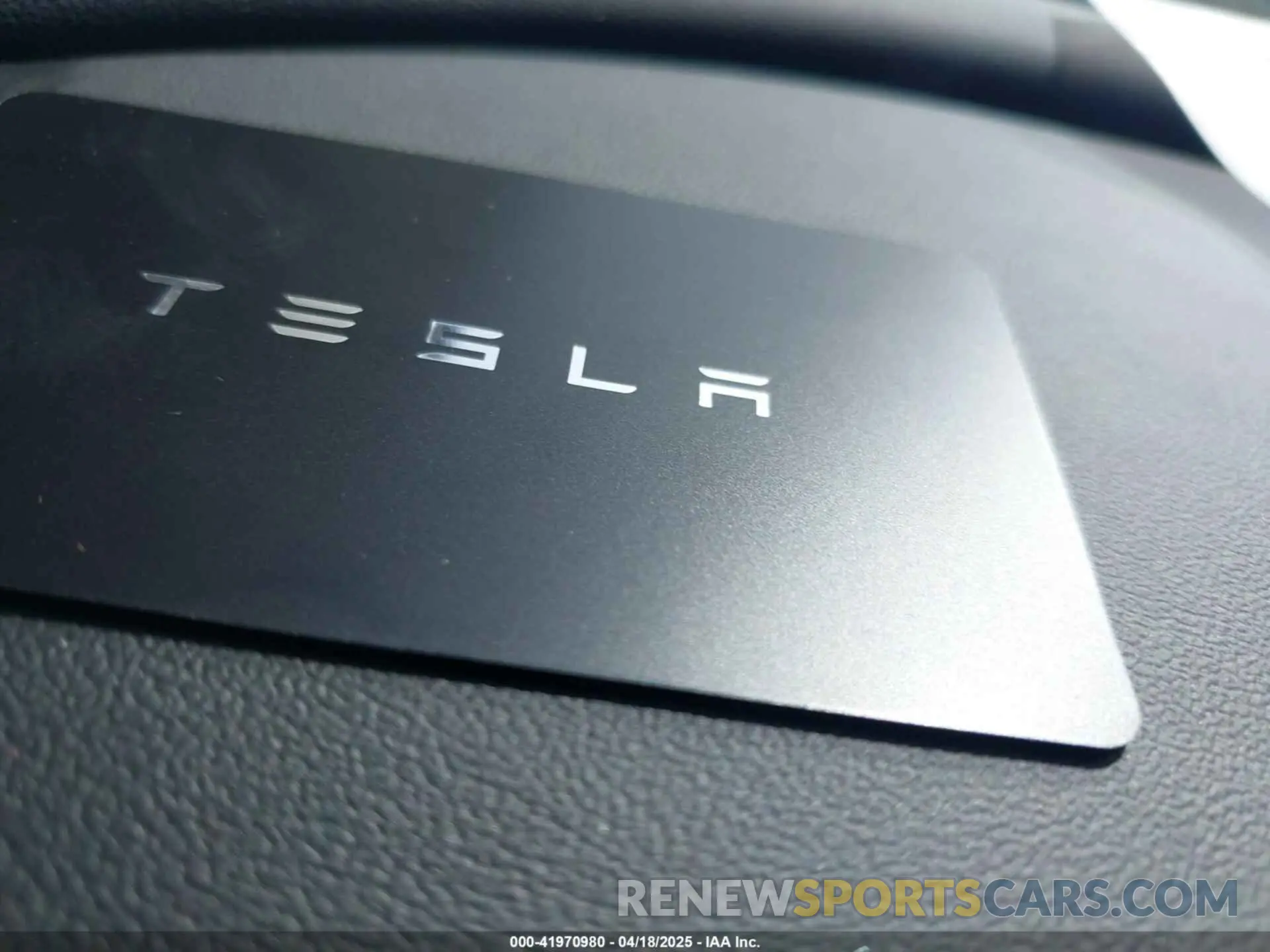 11 Фотография поврежденного автомобиля 7SAYGDED6RF160936 TESLA MODEL Y 2024