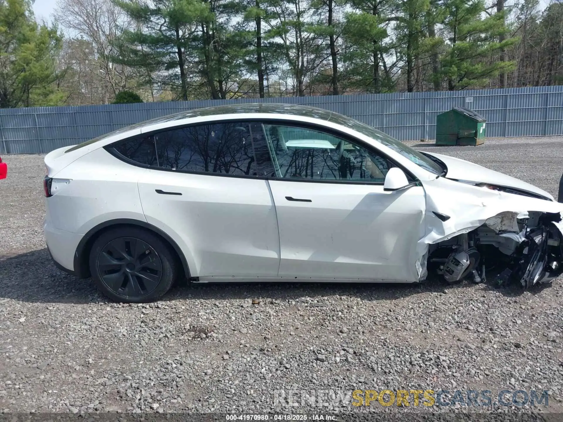 13 Фотография поврежденного автомобиля 7SAYGDED6RF160936 TESLA MODEL Y 2024