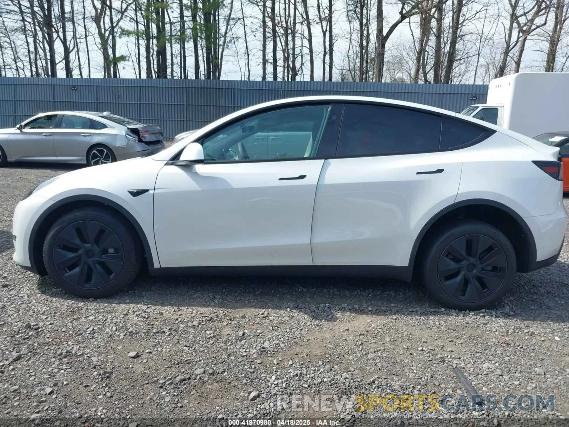 14 Фотография поврежденного автомобиля 7SAYGDED6RF160936 TESLA MODEL Y 2024