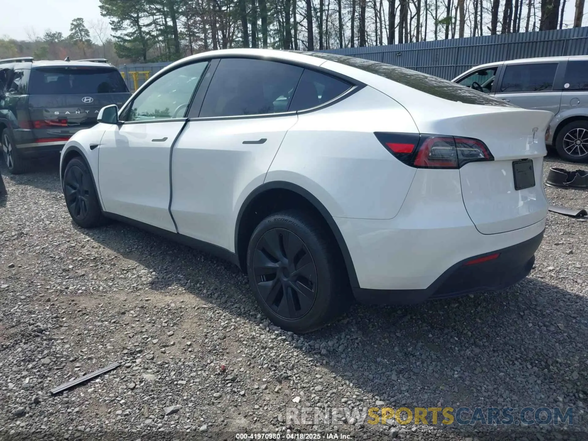 3 Фотография поврежденного автомобиля 7SAYGDED6RF160936 TESLA MODEL Y 2024