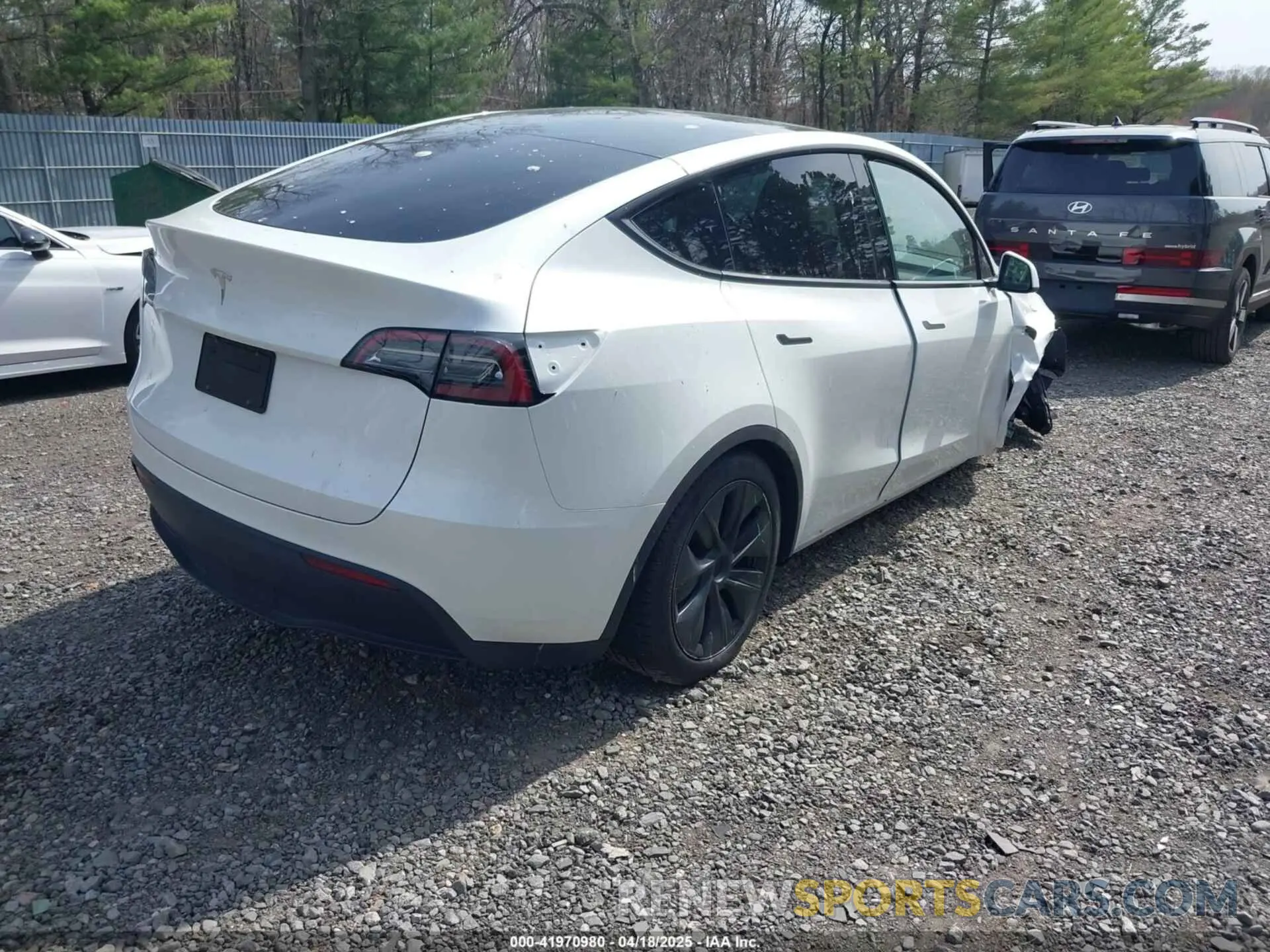 4 Фотография поврежденного автомобиля 7SAYGDED6RF160936 TESLA MODEL Y 2024