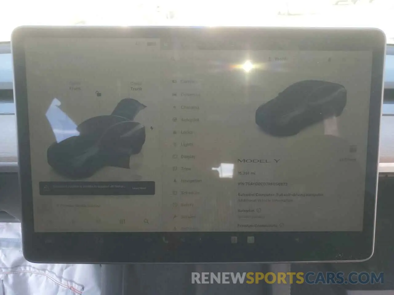 9 Фотография поврежденного автомобиля 7SAYGDED7RF056973 TESLA MODEL Y 2024