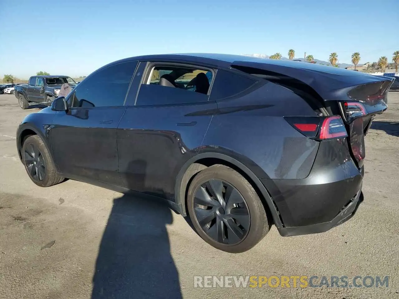 2 Фотография поврежденного автомобиля 7SAYGDED7RF108604 TESLA MODEL Y 2024